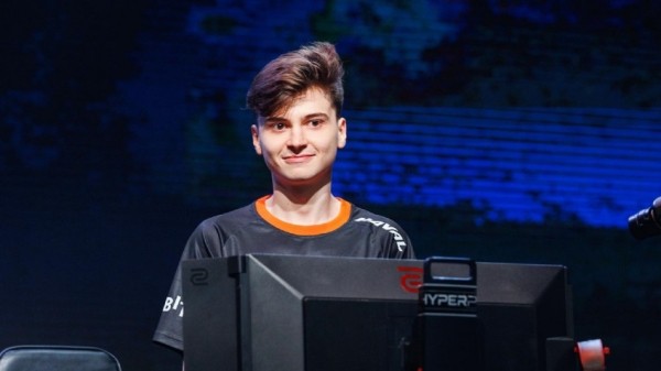 Cостав HellRaisers по Dota&nbsp;2 покинул украинскую организацию