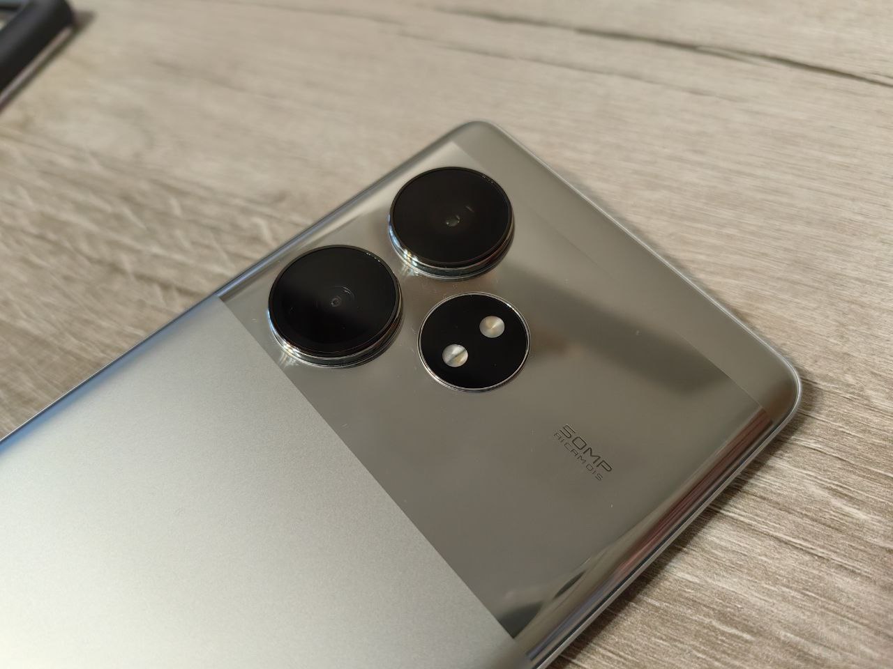 realme GT 6T