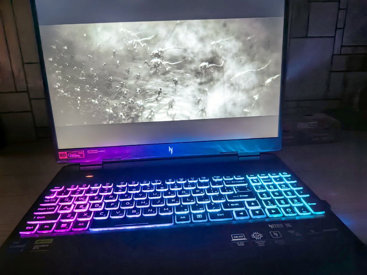 Acer Nitro 16