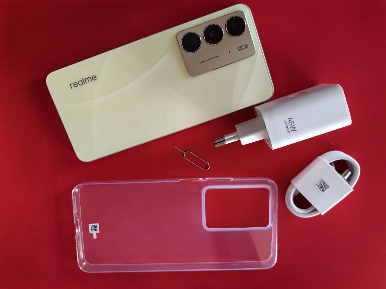 realme C75: бронебойный смартфон в золотой броне