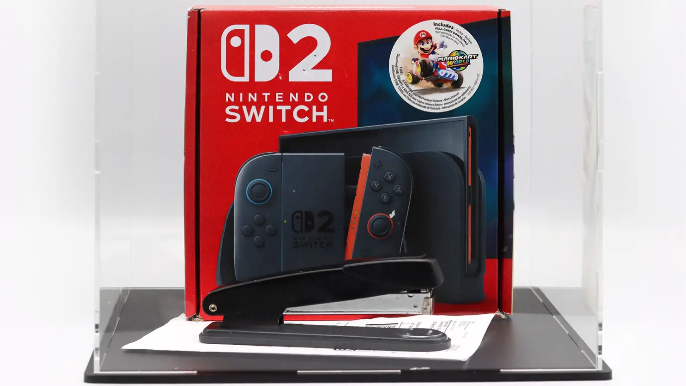 Switch 2: GameStop продаёт "легендарный" степлер