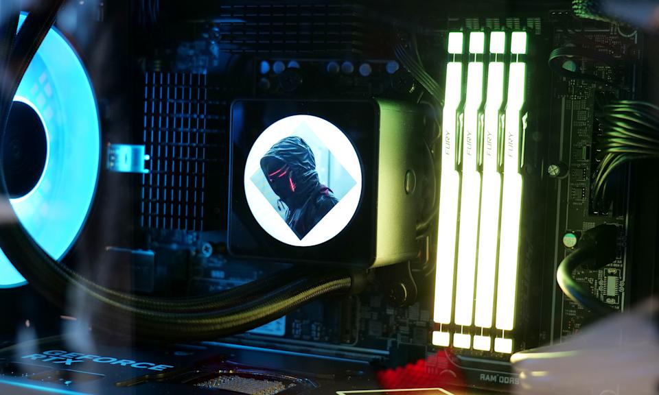 HP Omen Max 45L и новые HyperX гаджеты