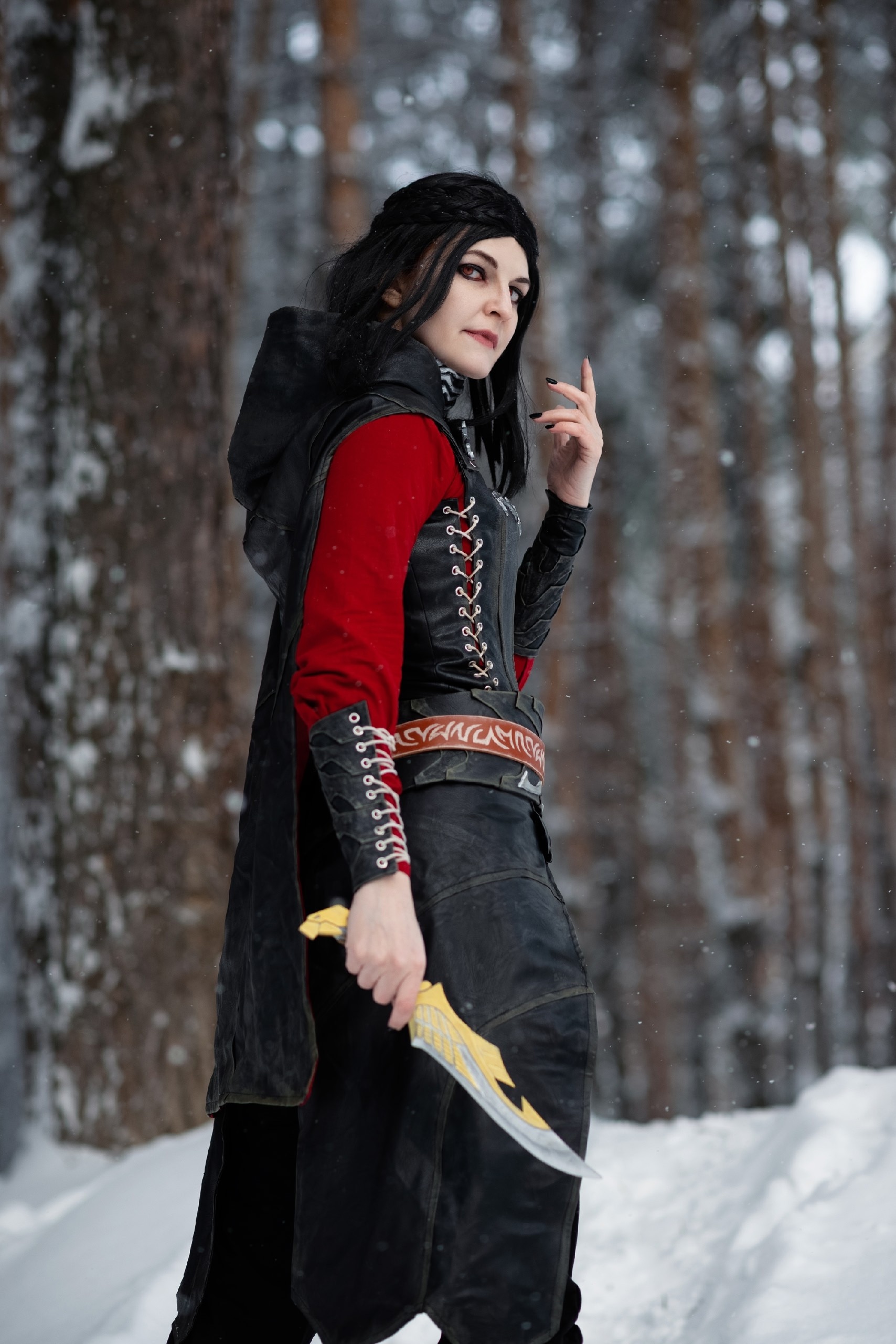Серана из Skyrim: мрачный косплей вампирши