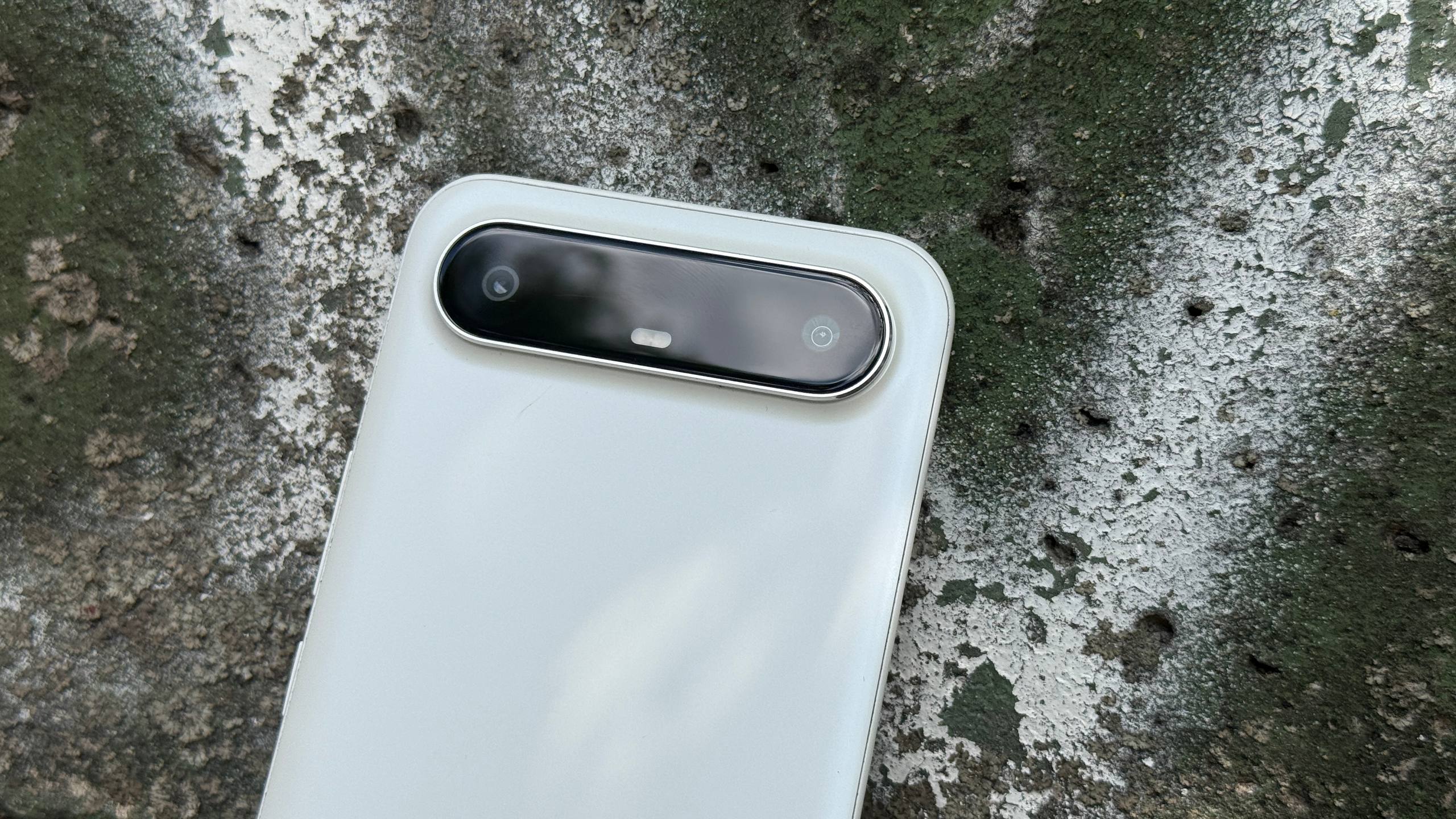 Обзор Tecno Spark Slim