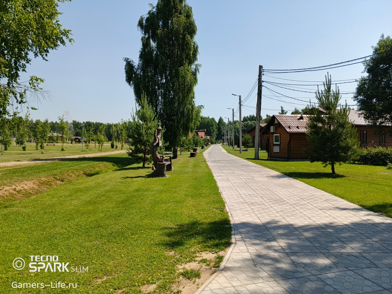 Фото на Tecno Spark Slim