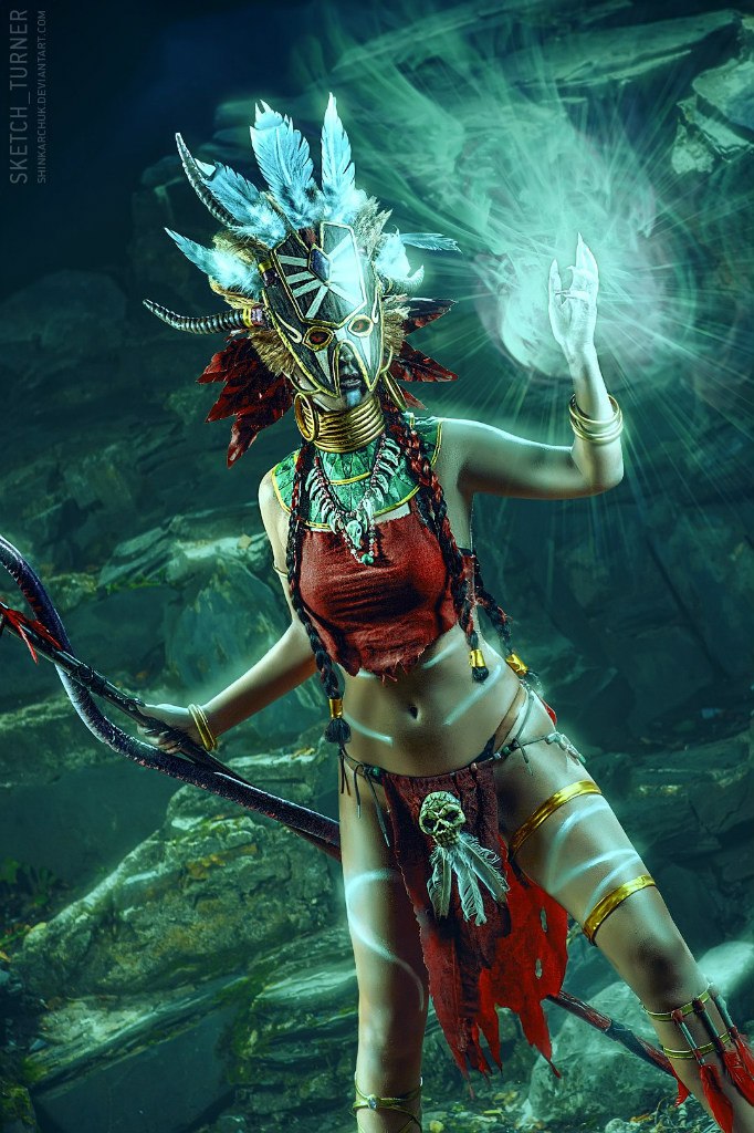 Знахарь из Diablo III: мрачный косплей с магией