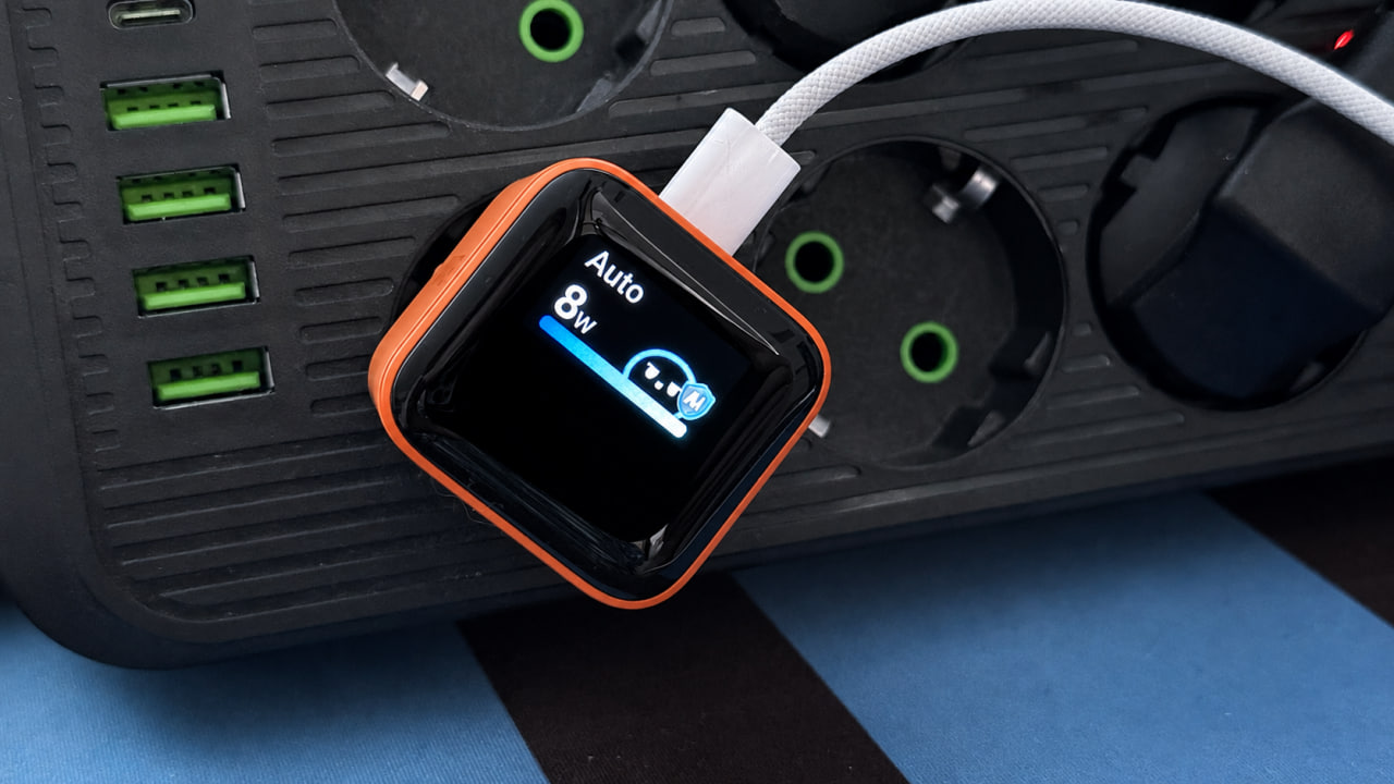 Anker Nano 45W Smart Display