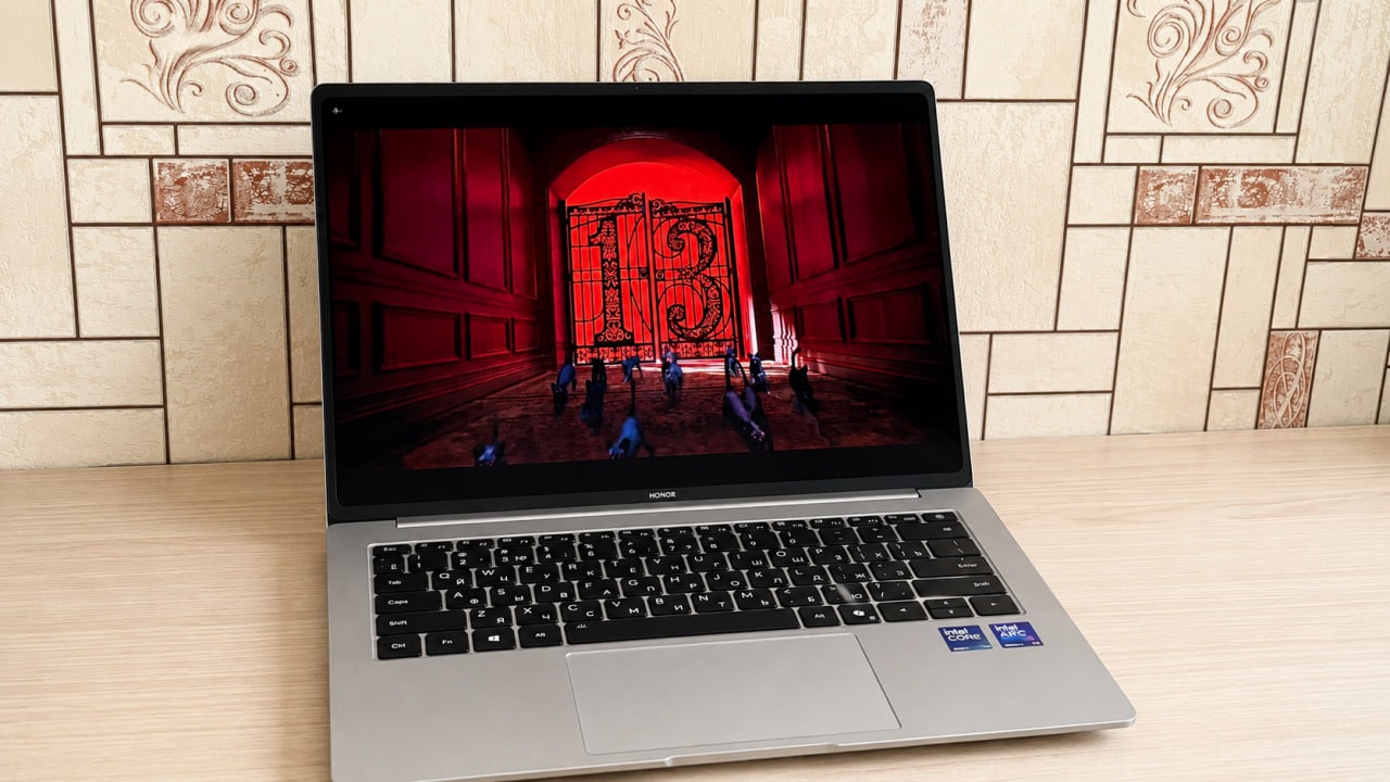 HONOR MagicBook Pro 14 2026: обзор OLED-ноутбука