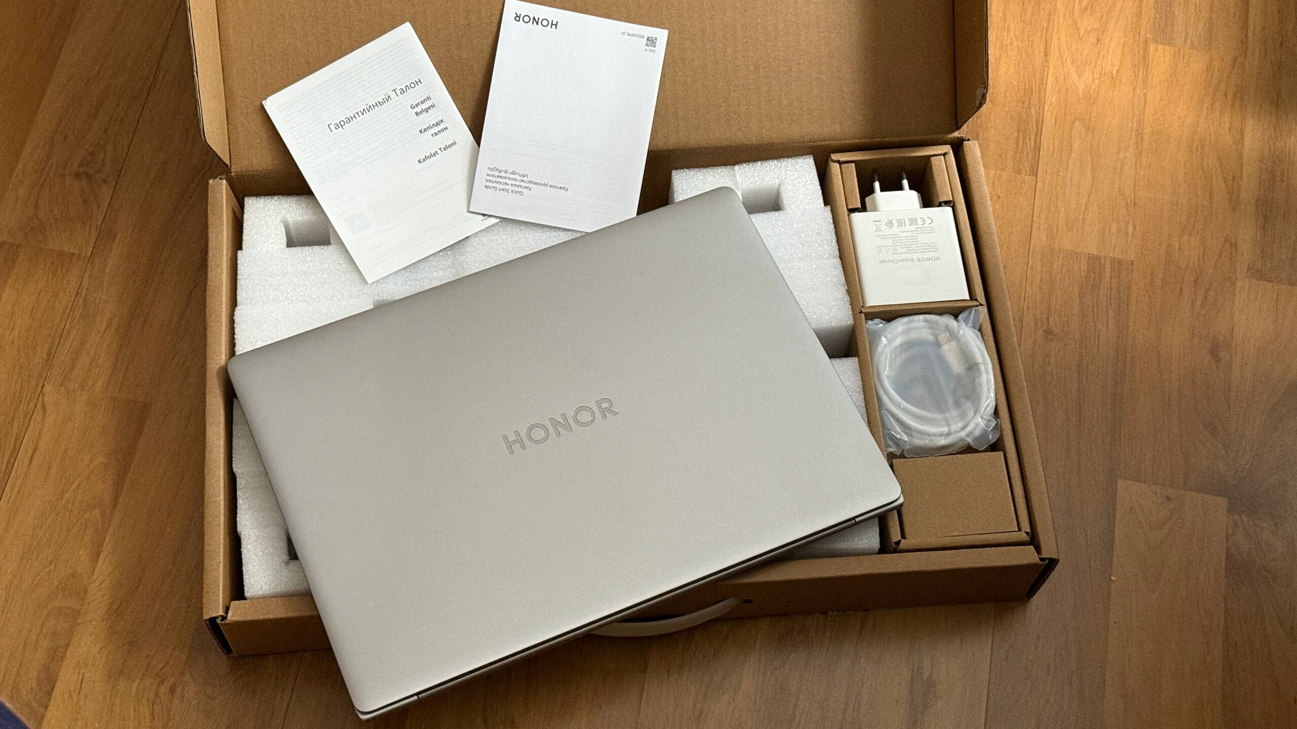 HONOR MagicBook Pro 14 2026: обзор OLED-ноутбука
