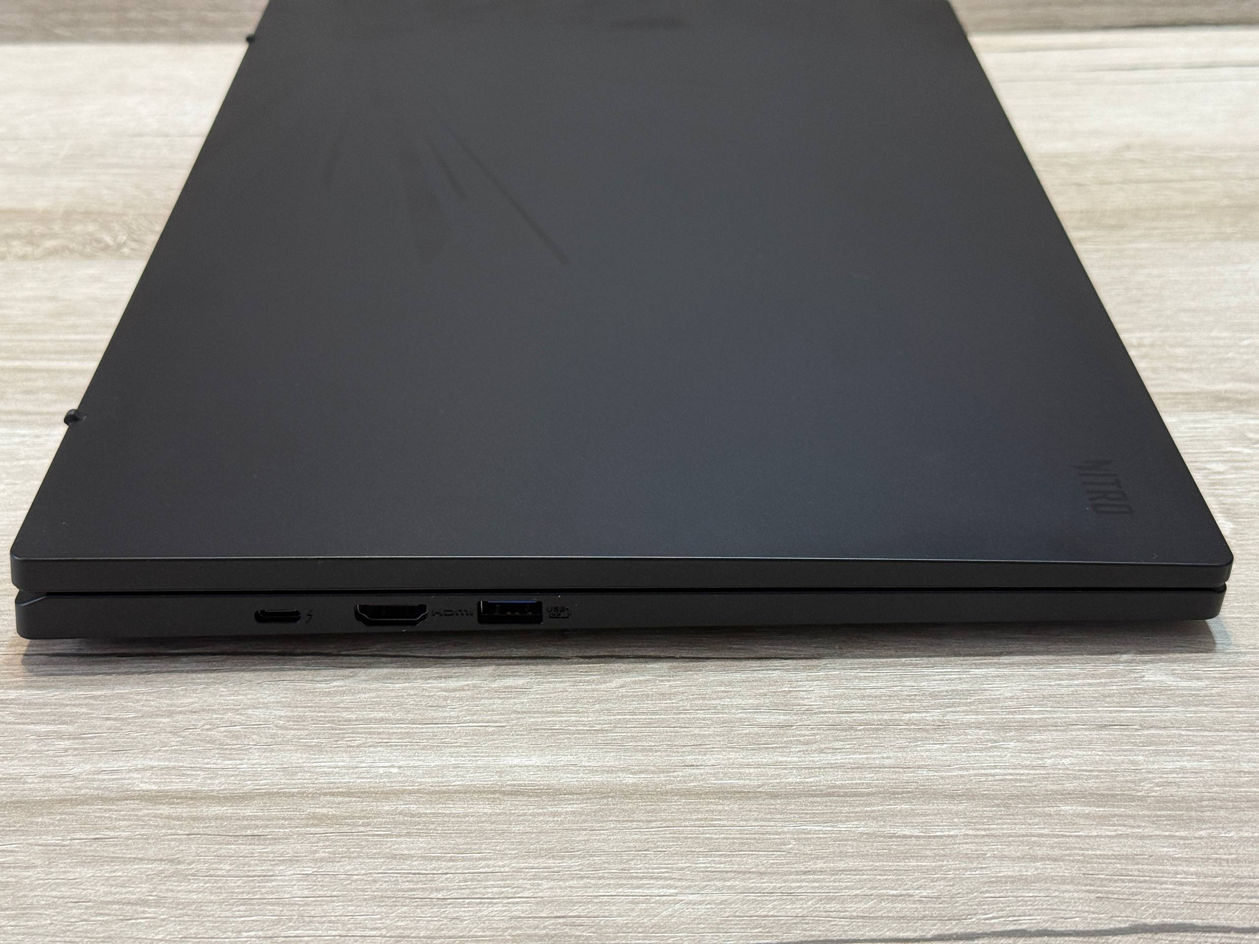 Acer Nitro Lite 16 NL16-71G-539D