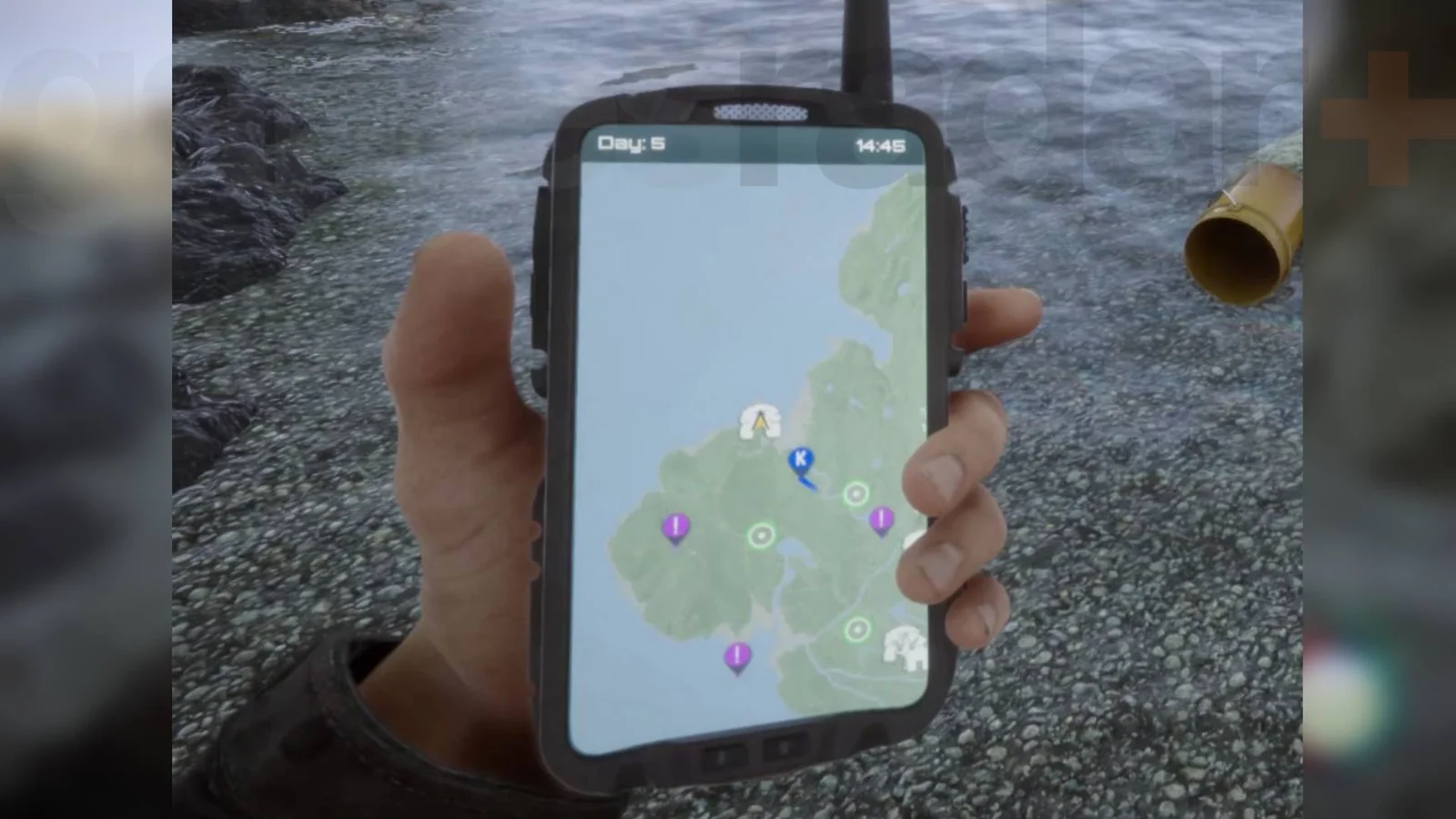 GPS у входа в прибрежную пещеру
