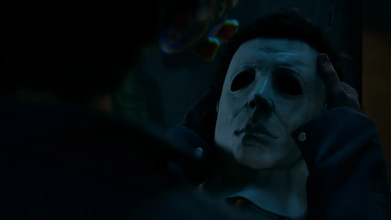 Майкл Майерс в маске в Halloween: The Game