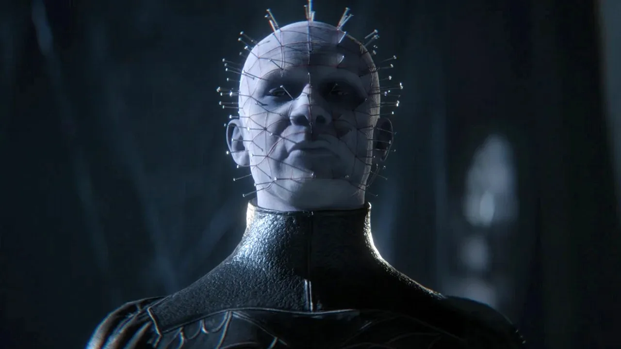 Пинхэд в тёмном помещении в Clive Barker’s Hellraiser: Revival