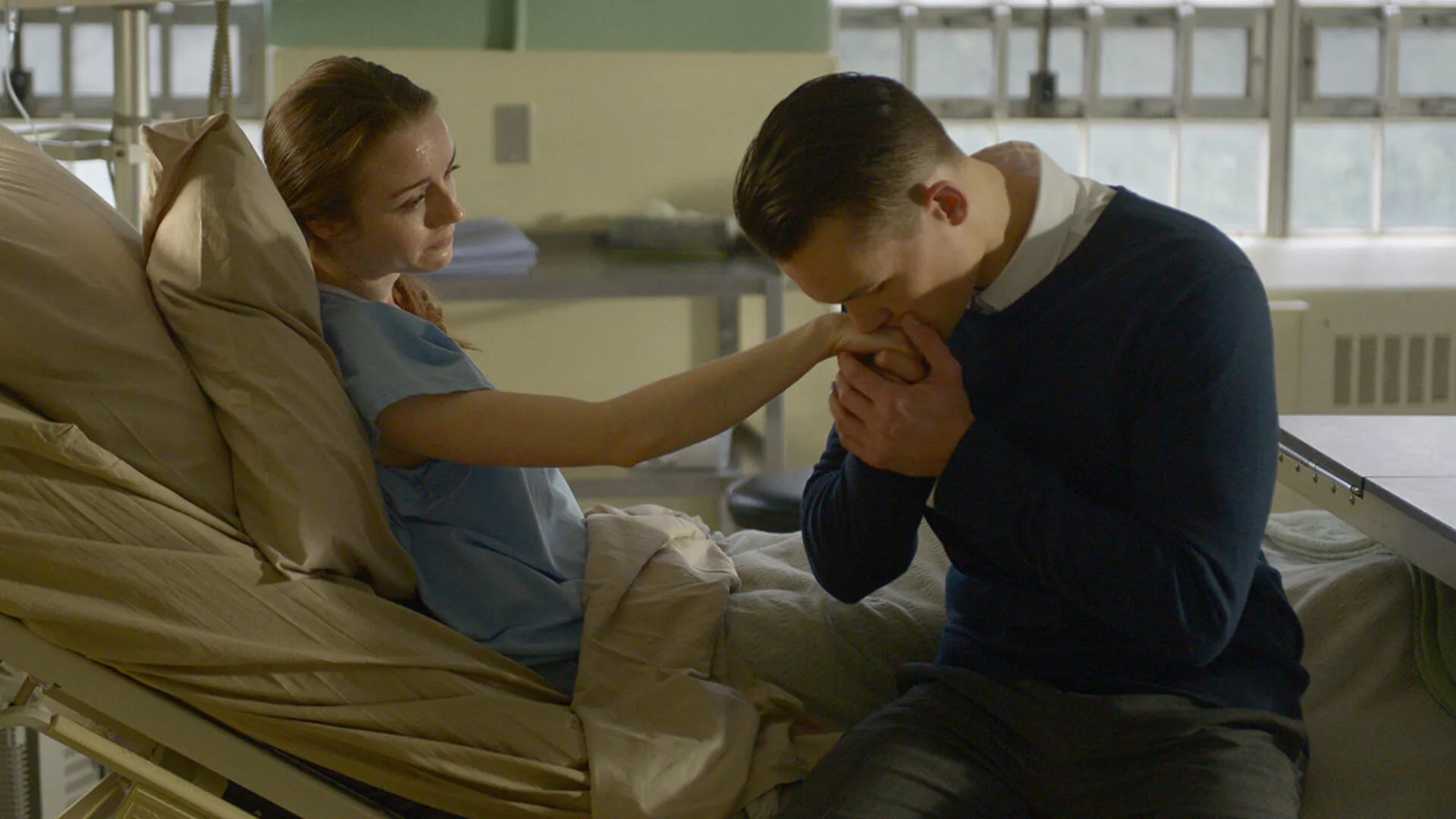 10 сериалов, которые начинались шикарно, а потом скатились ниже дна