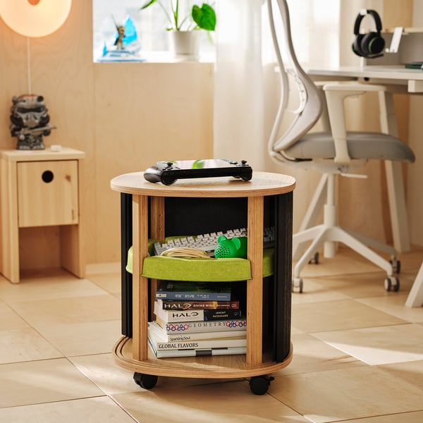 Игровой столик IKEA YXSTABY на колёсах с аксессуарами и открытым отделением для хранения
