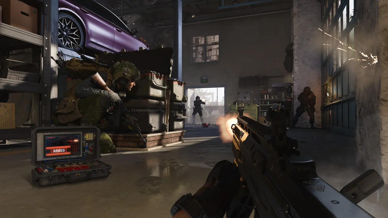 Перестрелка от первого лица в гараже в Modern Warfare 4