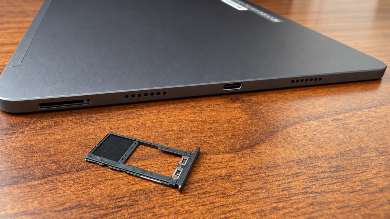 Acer Iconia X12