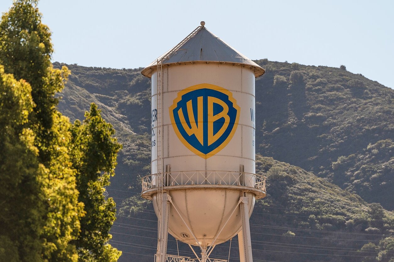 Warner Bros. грозят убытки свыше $800 млн в 2026 году