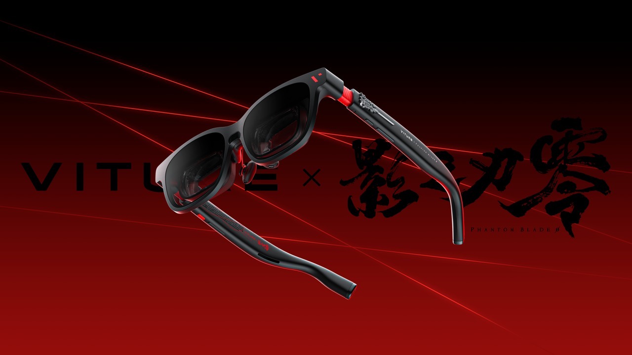Чёрные XR-очки VITURE Phantom Beast с красными деталями и металлическим декором на дужках